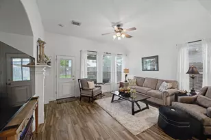 115 Zephyr Bend Pl, The Woodlands, TX 77381 - Photo 23