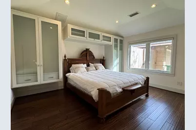5426 Windswept Lane, Houston, TX 77056 - Photo 15