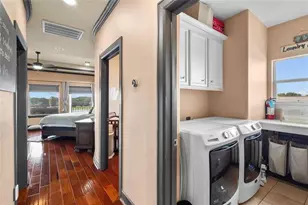 607 28th St, Dickinson, TX 77539 - Photo 29