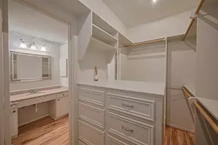 2475 Underwood St, Houston, TX 77030 - Photo 17