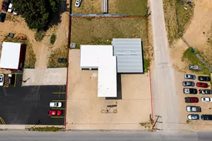 623 N Richmond Rd, Wharton, TX 77488 - Photo 29