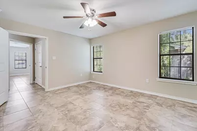 2111 E Lott Avenue, Kingsville, TX 78363 - Photo 39