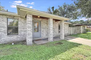 2111 E Lott Ave, Kingsville, TX 78363 - Photo 9