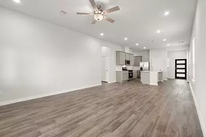 641 Pomegranate Lane, La Marque, TX 77568 - Photo 7
