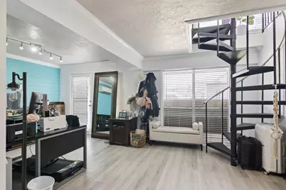 34 Dolphin Street, Hitchcock, TX 77563 - Photo 11