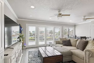 34 Dolphin Street, Hitchcock, TX 77563 - Photo 1