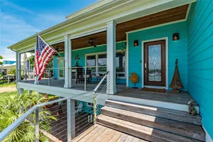 531 W Shore Dr, Clear Lake Shores, TX 77565 - Photo 9