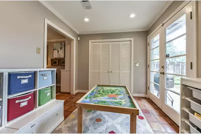 906 Bay Oaks Road, Houston, TX 77008 - Photo 11