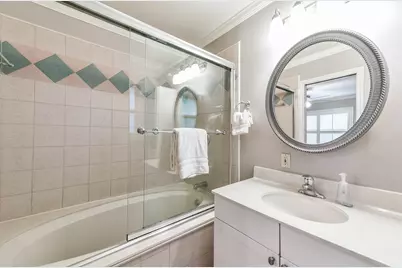 906 Bay Oaks Road, Houston, TX 77008 - Photo 19