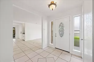 15714 Echo Hill Dr, Houston, TX 77059 - Photo 13