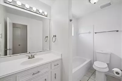 15714 Echo Hill Drive, Houston, TX 77059 - Photo 31