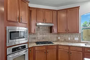 9422 Shelbourne Meadows Dr, Houston, TX 77095 - Photo 11
