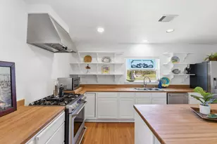 180 Grove Rd, Kemah, TX 77565 - Photo 13