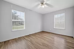 6705 Thornwall St, Houston, TX 77092 - Photo 33