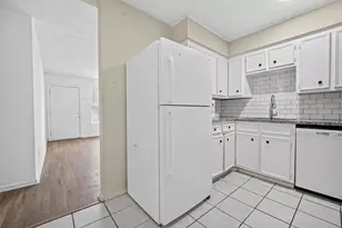 6705 Thornwall St, Houston, TX 77092 - Photo 23
