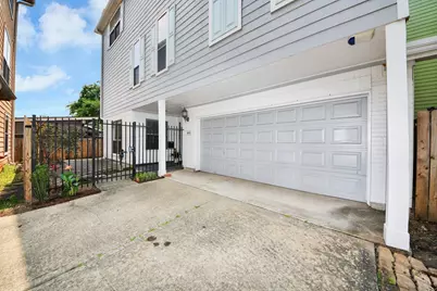 908 W 26th Street #A, Houston, TX 77008 - Photo 3