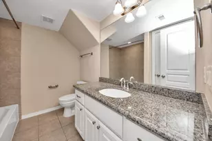 908 W 26th St, Houston, TX 77008 - Photo 11
