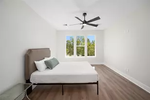 921 E 38th St, Houston, TX 77022 - Photo 25