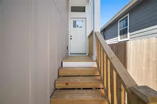 921 E 38th St, Houston, TX 77022 - Photo 3