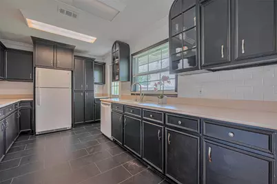 3042 Oak Forest Drive, Houston, TX 77018 - Photo 9