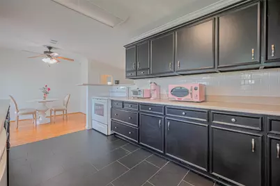 3042 Oak Forest Drive, Houston, TX 77018 - Photo 7