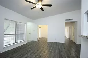 2001 Bering Dr, Houston, TX 77057 - Photo 9