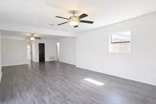 1820 Sunset Ave, Bay City, TX 77414 - Photo 23