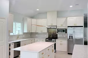 1806 Pasadena St, Houston, TX 77023 - Photo 3