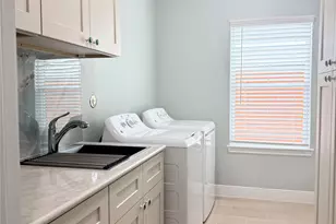 1806 Pasadena St, Houston, TX 77023 - Photo 23