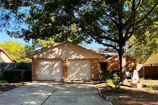 7810 Kellwood Dr, Houston, TX 77040 - Photo 1