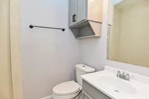 1031 Meyer St, Sealy, TX 77474 - Photo 9