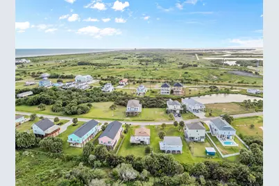 3811 Las Palmas Street, Galveston, TX 77554 - Photo 7