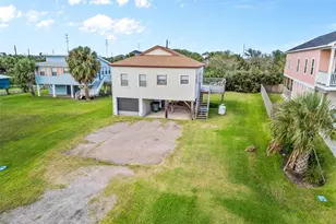 3811 Las Palmas St, Galveston, TX 77554 - Photo 3
