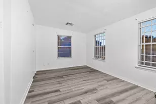 3811 Las Palmas St, Galveston, TX 77554 - Photo 39