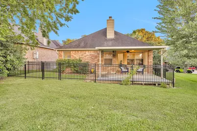 103 Cove W, Montgomery, TX 77356 - Photo 3