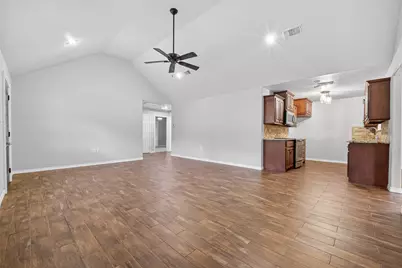 1007 W Cedar River Road, Conroe, TX 77316 - Photo 9