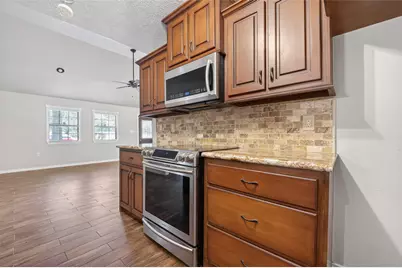 1007 W Cedar River Road, Conroe, TX 77316 - Photo 15