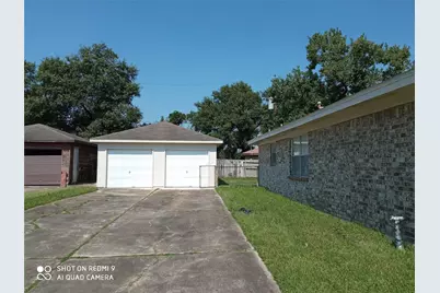 11907 Dawnwood Drive #1, Houston, TX 77013 - Photo 15