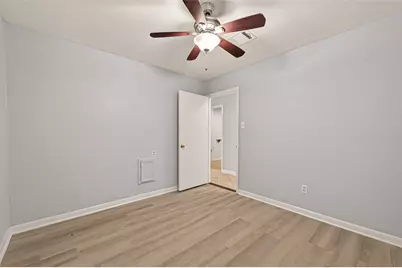 2107 Old Alvin Road, Pearland, TX 77581 - Photo 33