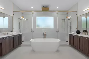 963 W 41st St, Houston, TX 77018 - Photo 5