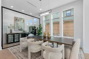 963 W 41st St, Houston, TX 77018 - Photo 3