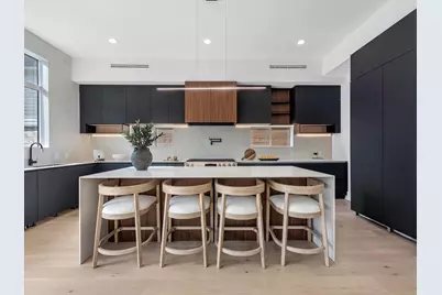 963 W 41st Street, Houston, TX 77018 - Photo 1