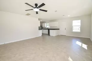 3906 Hollow Cove Ln, Richmond, TX 77469 - Photo 3