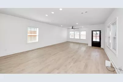 334 E 31st Street, Houston, TX 77018 - Photo 7