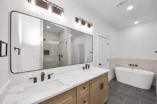 334 E 31st St, Houston, TX 77018 - Photo 23