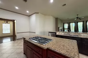 6223 Duke Trail Ln, Sugar Land, TX 77479 - Photo 9
