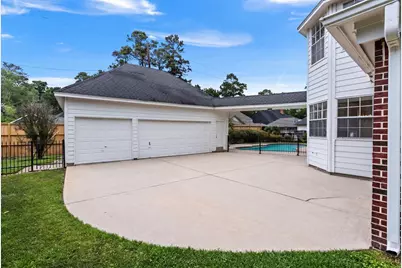 5230 Norborne Lane, Houston, TX 77069 - Photo 5