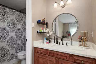 10047 Westpark Dr, Houston, TX 77042 - Photo 13