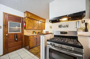 3201 Proswimmer St, Houston, TX 77088 - Photo 7