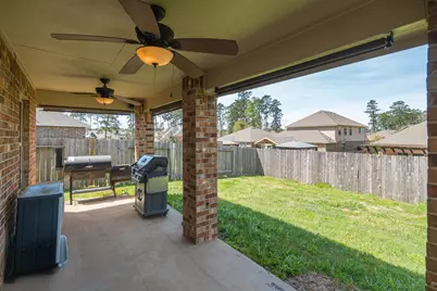 14207 Irvine Ranch Trail, Conroe, TX 77384 - Photo 25